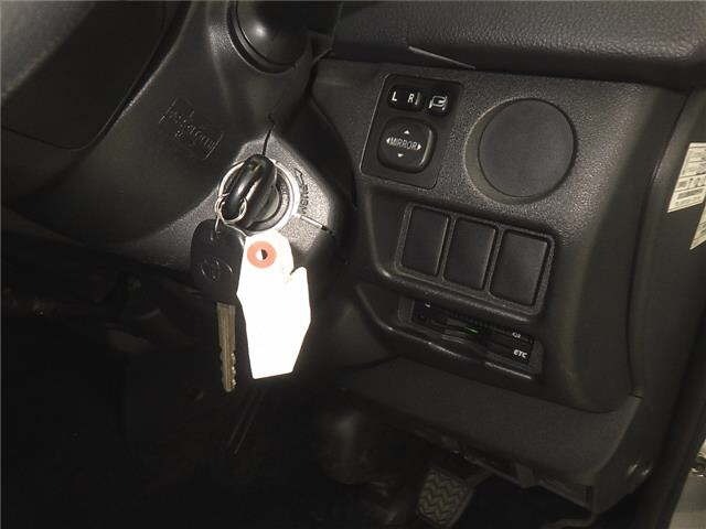 Toyota HIACE VAN 2014 8506858-8