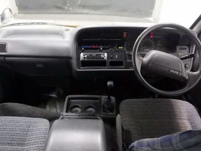 Toyota HIACE VAN 1998 8506972-3