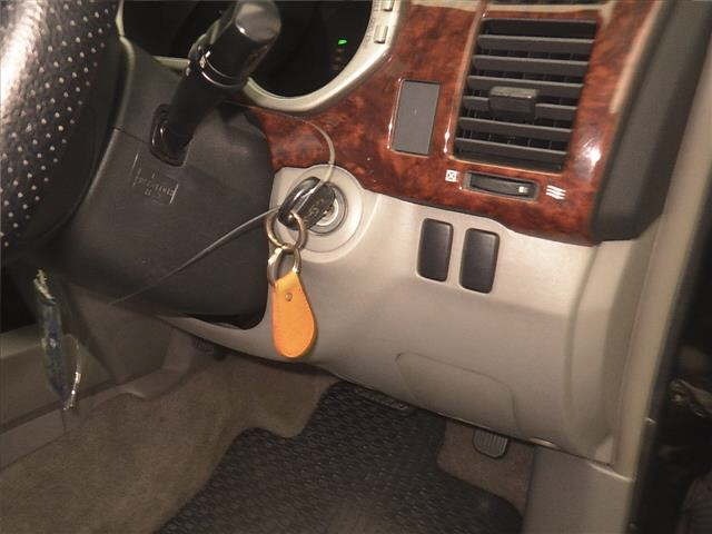 Toyota HILUX SURF 2005 8510430-8
