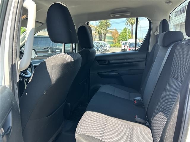 Toyota HILUX 2022 8498751-1