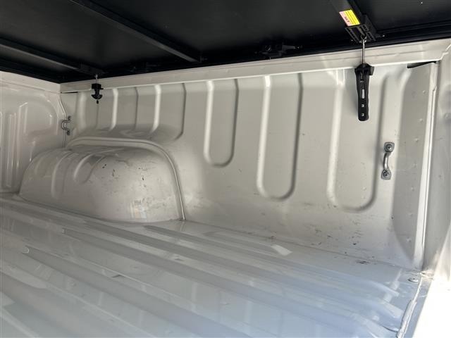 Toyota HILUX 2022 8498751-8