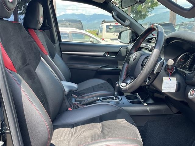 Toyota HILUX 2023 8498851-5