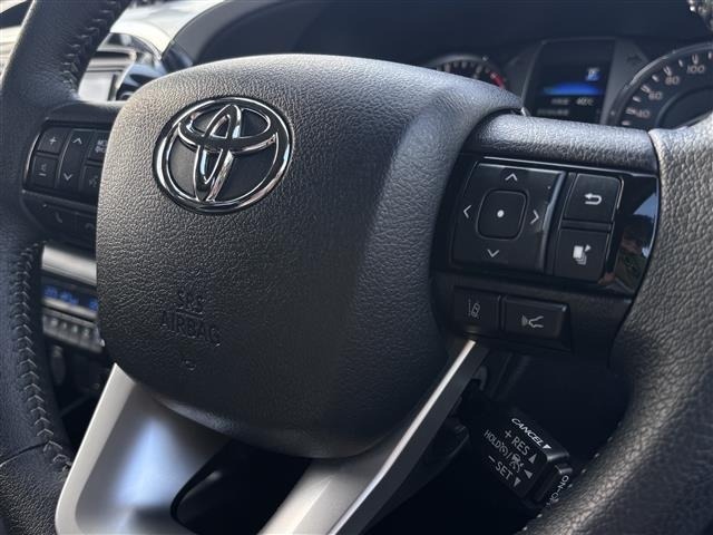 Toyota HILUX 2022 8498861-2