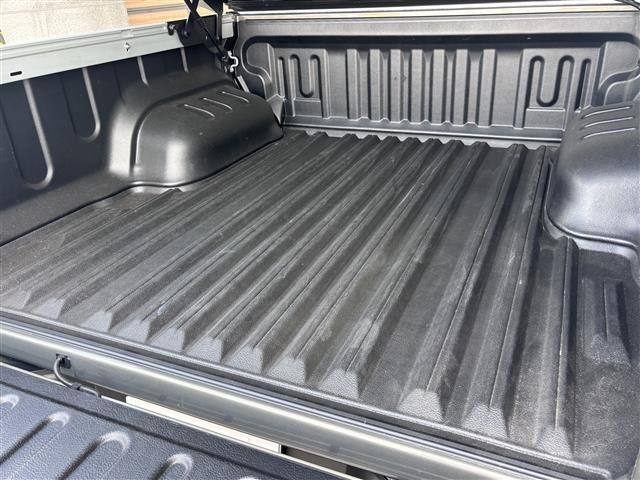 Toyota HILUX 2022 8498861-7