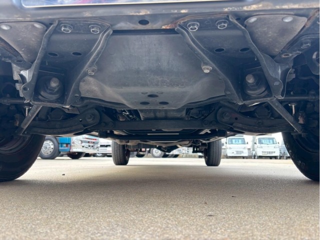 Toyota HILUX 2000 8498877-28