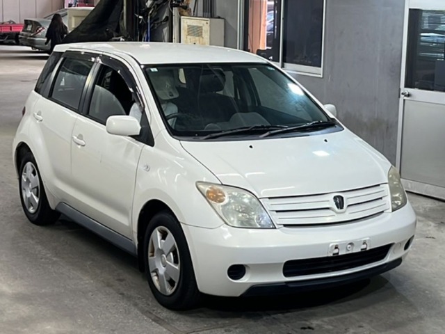 Toyota IST 2003 8507490-4
