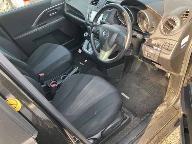 Nissan LAFESTA 2013 8507780-8