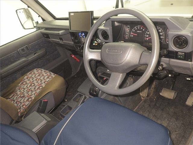 Toyota LAND CRUISER 2002 8509615-3
