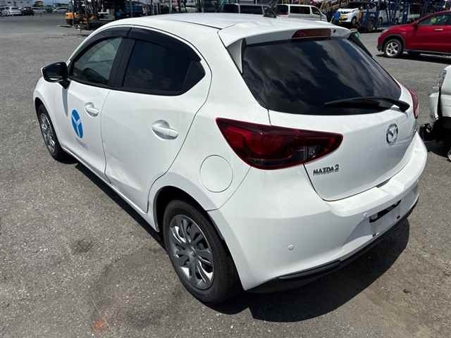 Mazda MAZDA2 2024 8507232-1