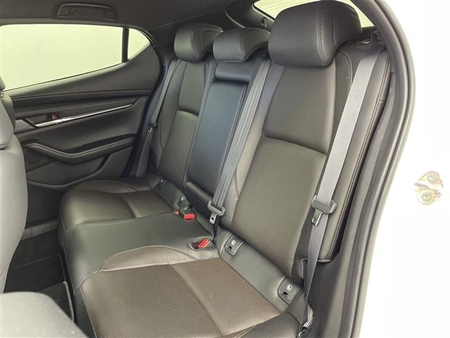 Mazda MAZDA3 2021 8506520-10