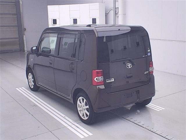 Toyota PIXIS SPACE 2012 8507250-1