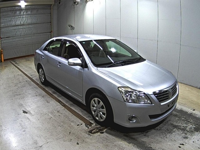 Toyota PREMIO 2012 8509893-0