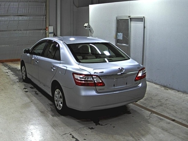Toyota PREMIO 2012 8509893-1