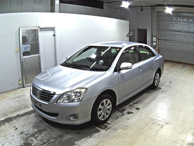 Toyota PREMIO 2012 8509893-4
