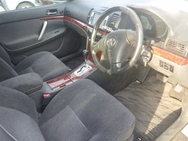 Toyota PREMIO 2005 8509896-3