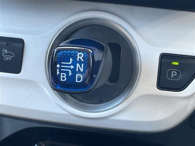 Toyota PRIUS PHV 2017 8509966-8