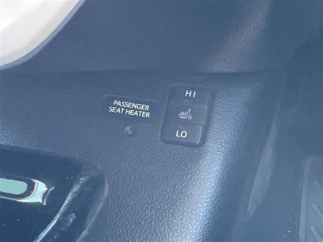 Toyota PRIUS PHV 2017 8509966-9