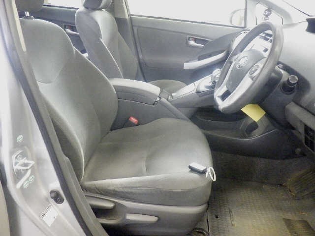 Toyota PRIUS 2011 8508095-7