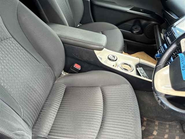 Toyota PRIUS 2017 8508110-7