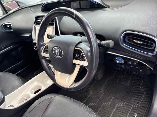 Toyota PRIUS 2015 8508111-3