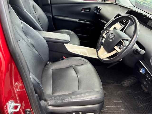 Toyota PRIUS 2015 8508111-7