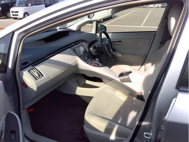 Toyota PRIUS 2014 8508197-4