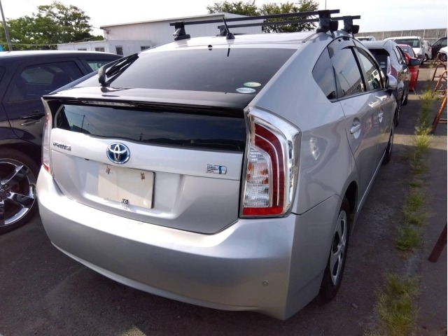 Toyota PRIUS 2014 8508197-6
