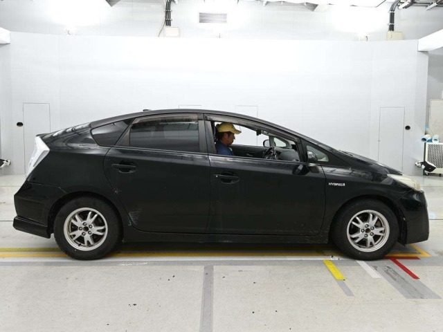 Toyota PRIUS 2010 8508198-3