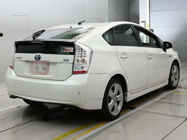Toyota PRIUS 2011 8508199-1