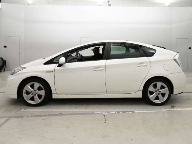 Toyota PRIUS 2011 8508199-4