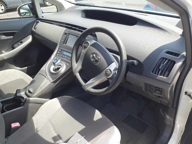 Toyota PRIUS 2011 8508199-9