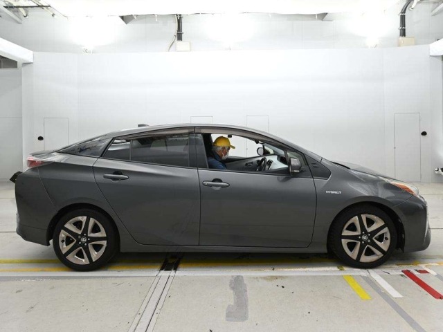 Toyota PRIUS 2015 8508200-3