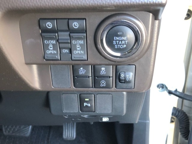 Toyota ROOMY 2023 8509782-5