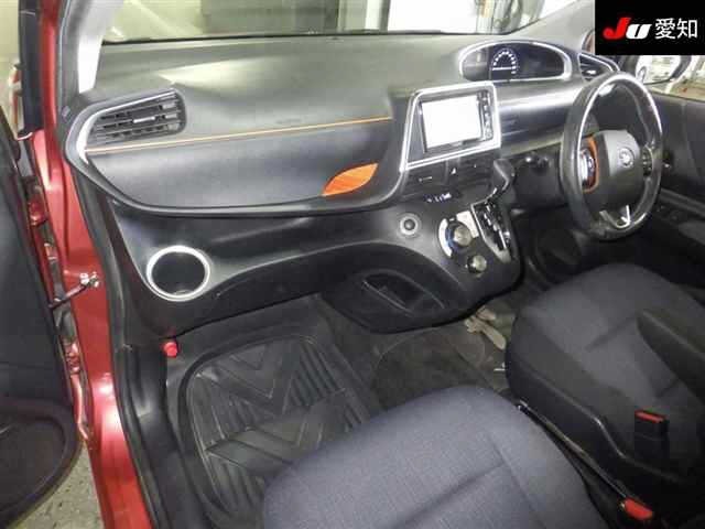 Toyota SIENTA 2015 8505243-3