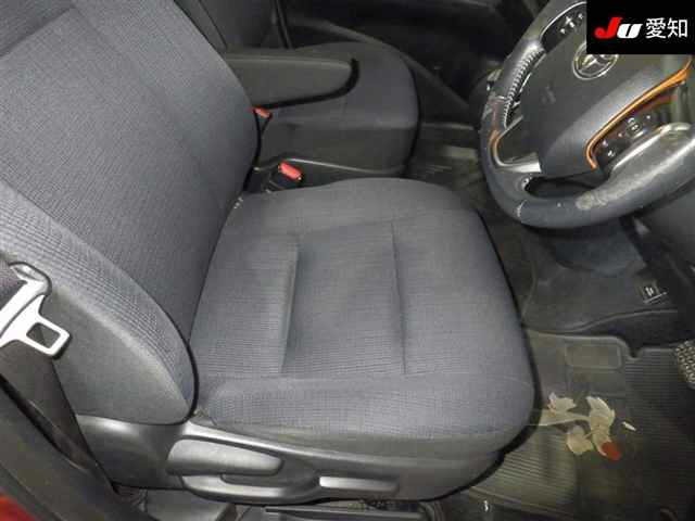 Toyota SIENTA 2015 8505243-6