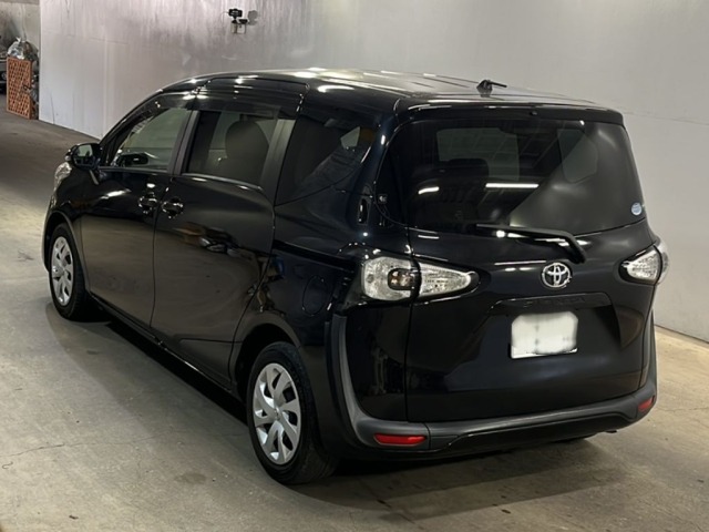 Toyota SIENTA 2016 8505338-1