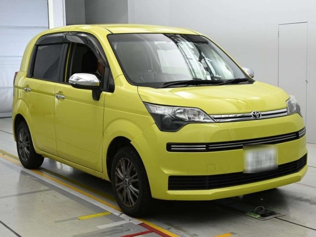 Toyota SPADE 2016 8510092-5