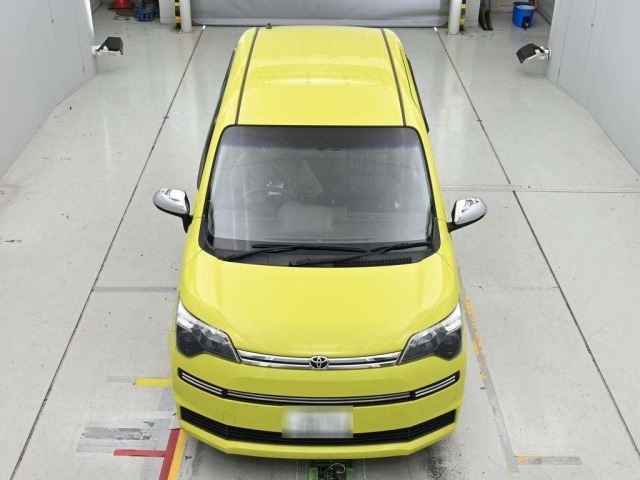 Toyota SPADE 2016 8510092-7