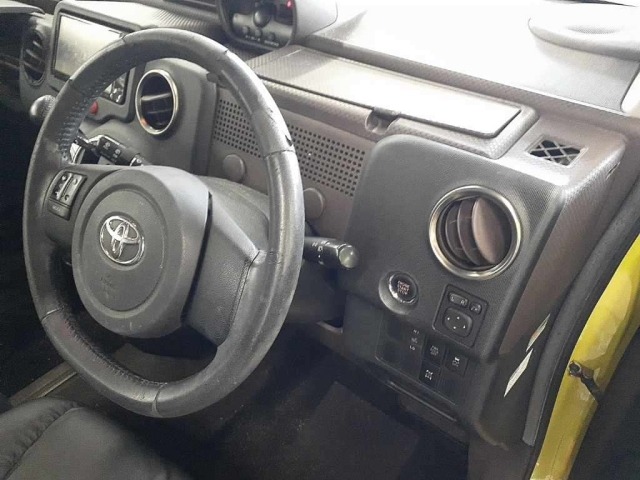 Toyota SPADE 2016 8510092-9