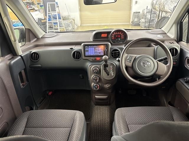 Toyota SPADE 2013 8510199-14
