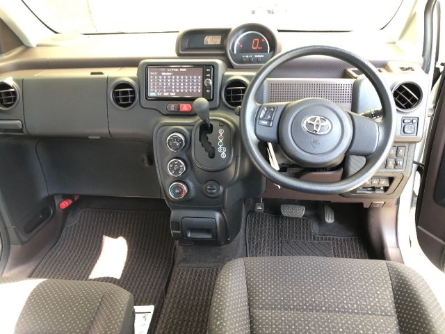 Toyota SPADE 2017 8510200-4