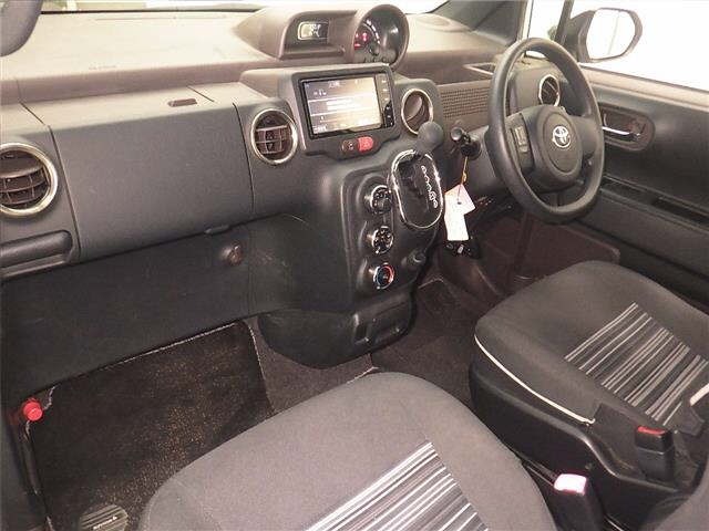 Toyota SPADE 2016 8510233-4
