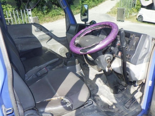 Mazda TITAN 2007 8498230-3
