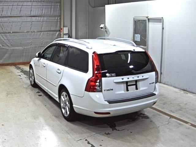 Volvo V50 2012 8500957-1