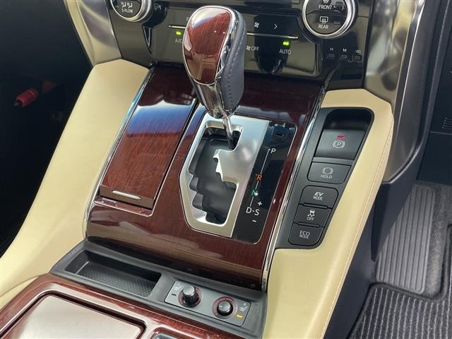Toyota ALPHARD 2017 8515311-3