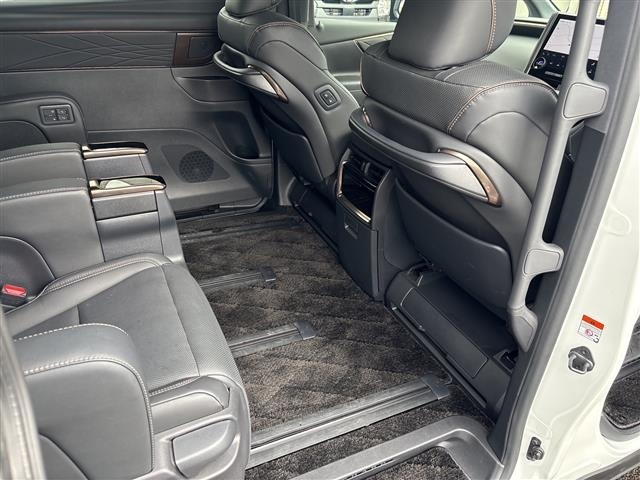 Toyota ALPHARD 2024 8515329-7