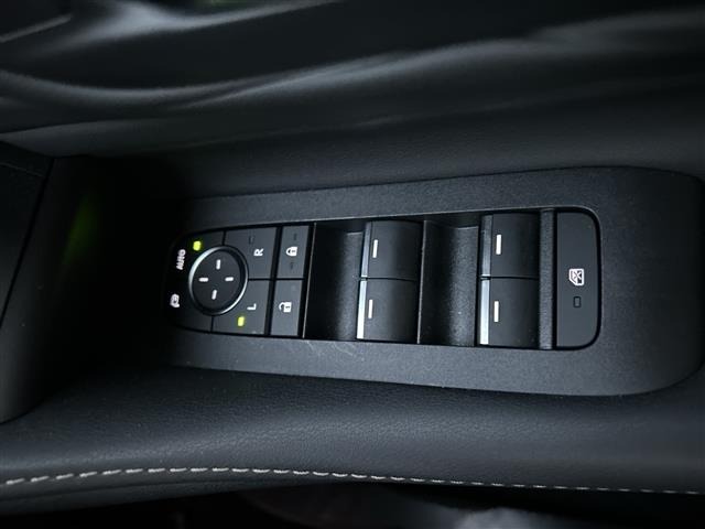 Toyota ALPHARD 2025 8515330-21