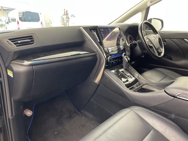 Toyota ALPHARD 2019 8515357-8