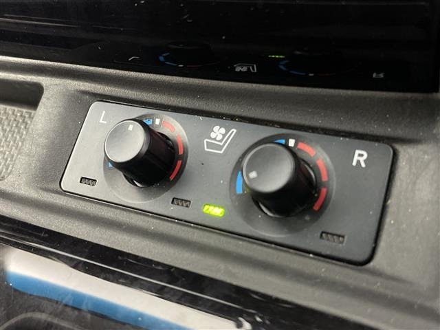 Toyota ALPHARD 2018 8515360-18
