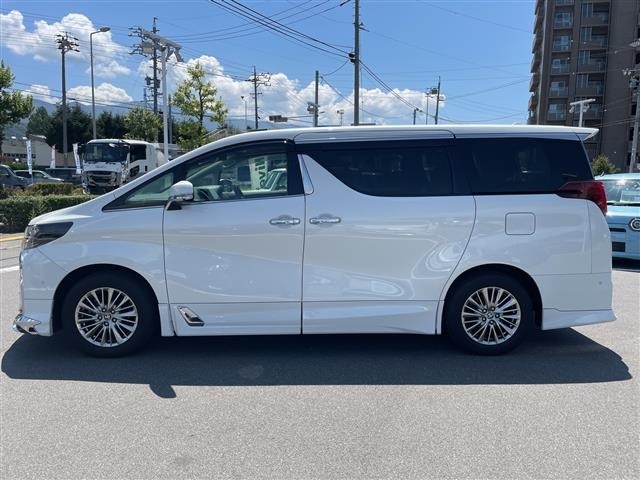 Toyota ALPHARD 2022 8515385-6
